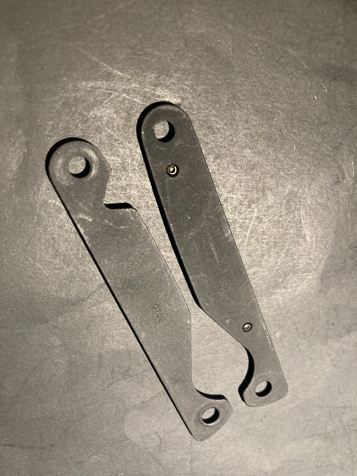 Leatherman Charge ALX AL. Replacement Parts: 2 Handle Scales (Black / silver)