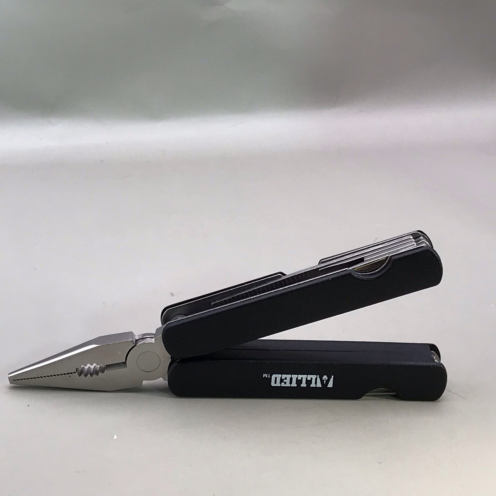 Allied Multi tool Great Condition