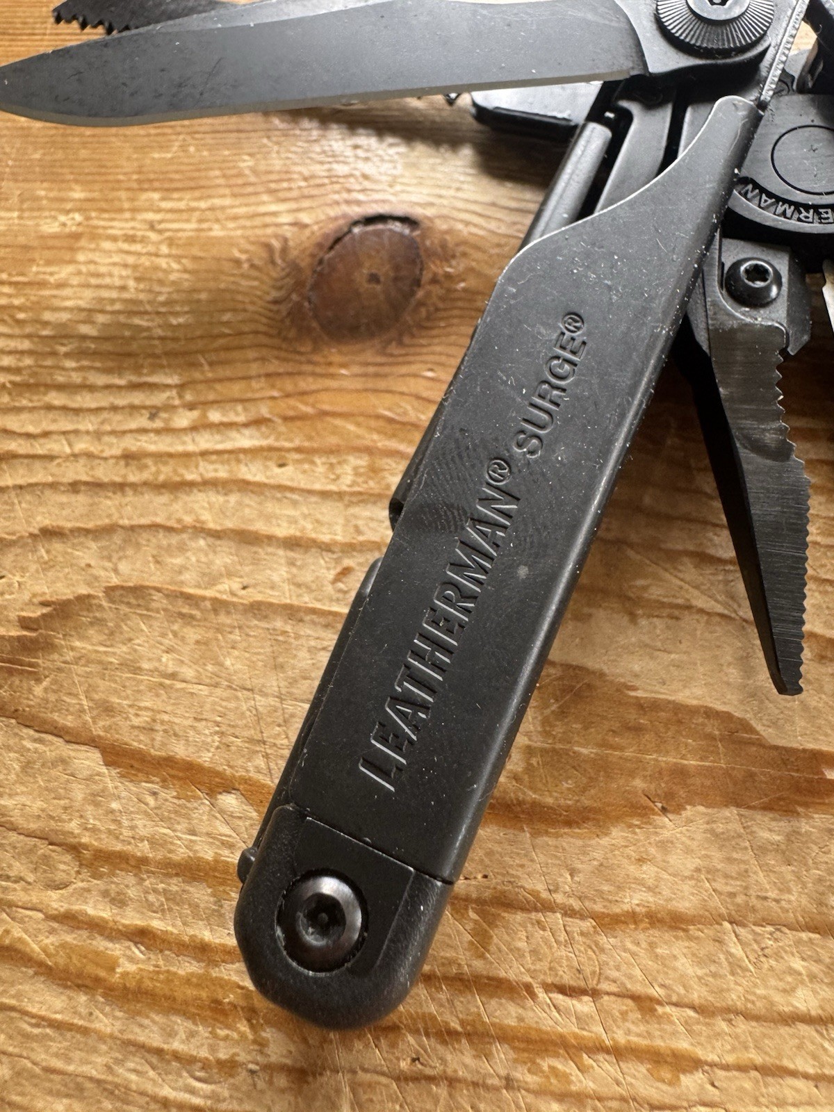 Leatherman Surge Multitool Black