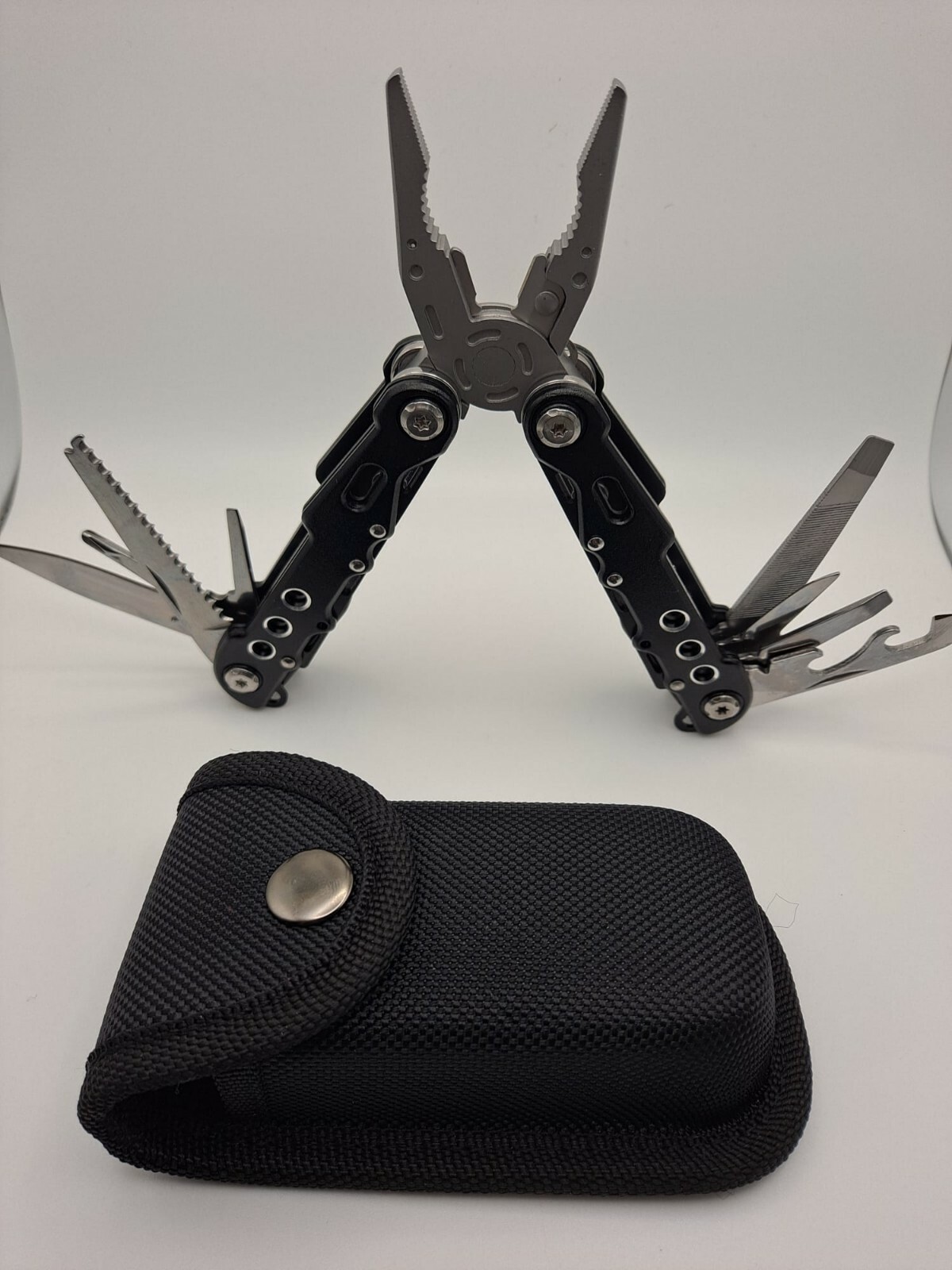 YESHAN 15 in 1 Multitool Pliers with Premium Replaceable Wire CuttersSafety L…