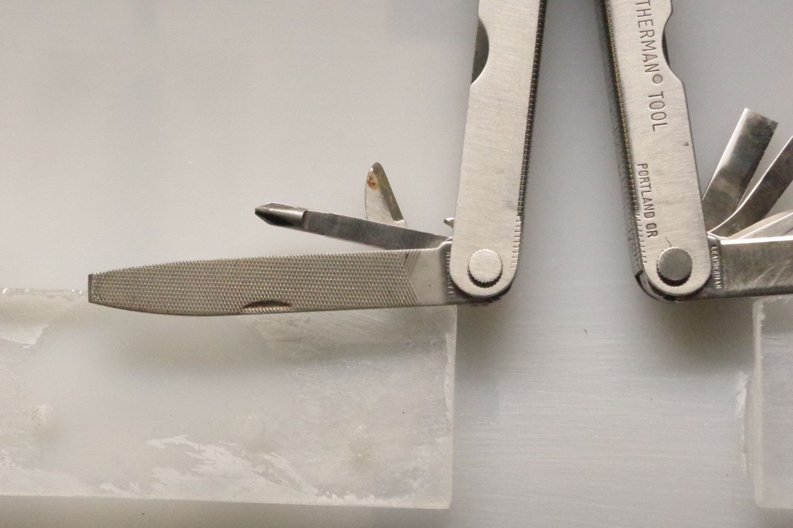 VINTAGE LEATHERMAN MULTI TOOL PST 11-IN-1 WITH LEATHERMAN SHEATH (07MA26CA)