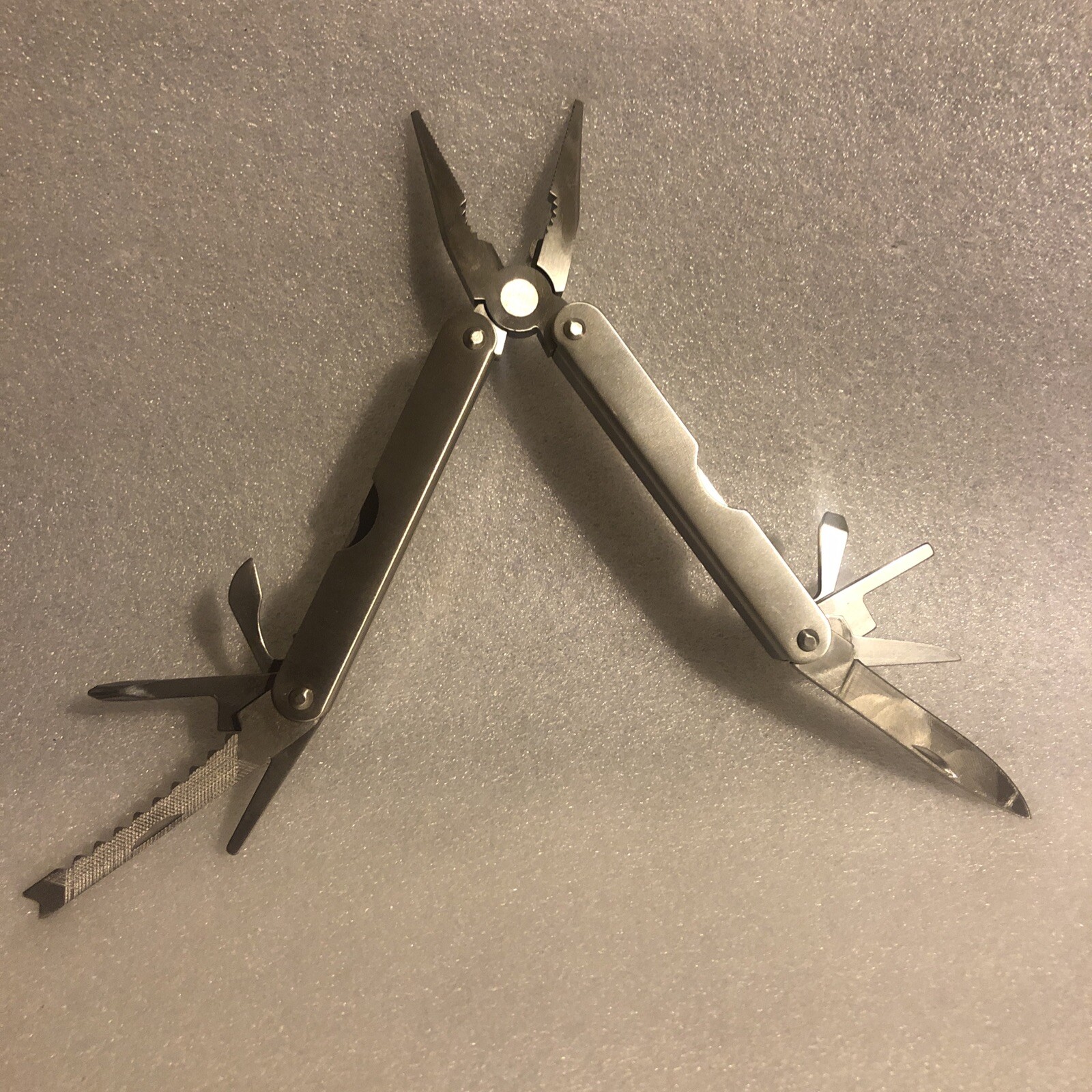 9 In 1 Pocket Tool Outdoor Survive Camping Kit Pocket Multi Knife Pliers Tools