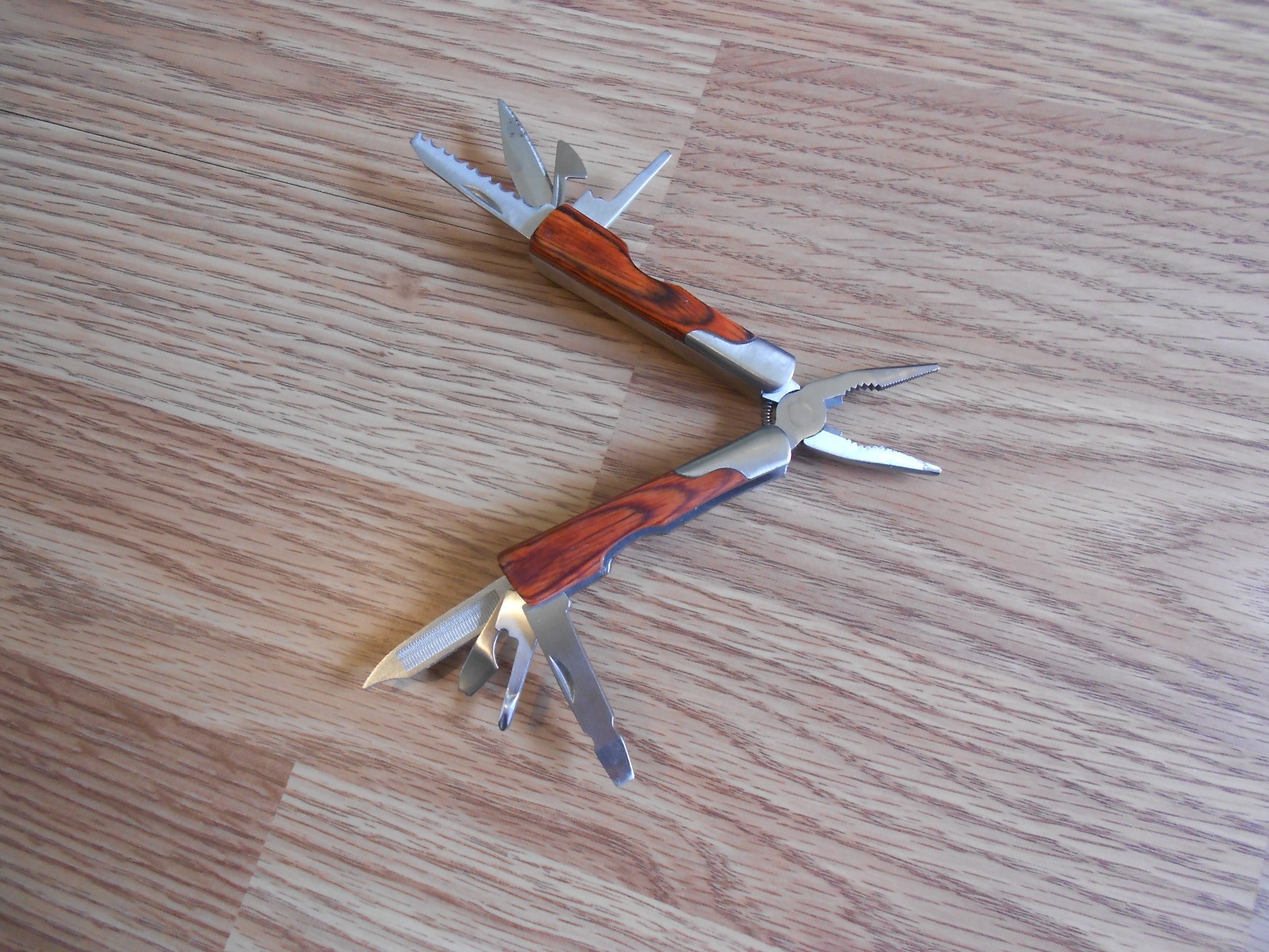 Sheffield 9 In 1 Wood Grain Handle Multi Tool Knife Made By Sheffield 9 In 1