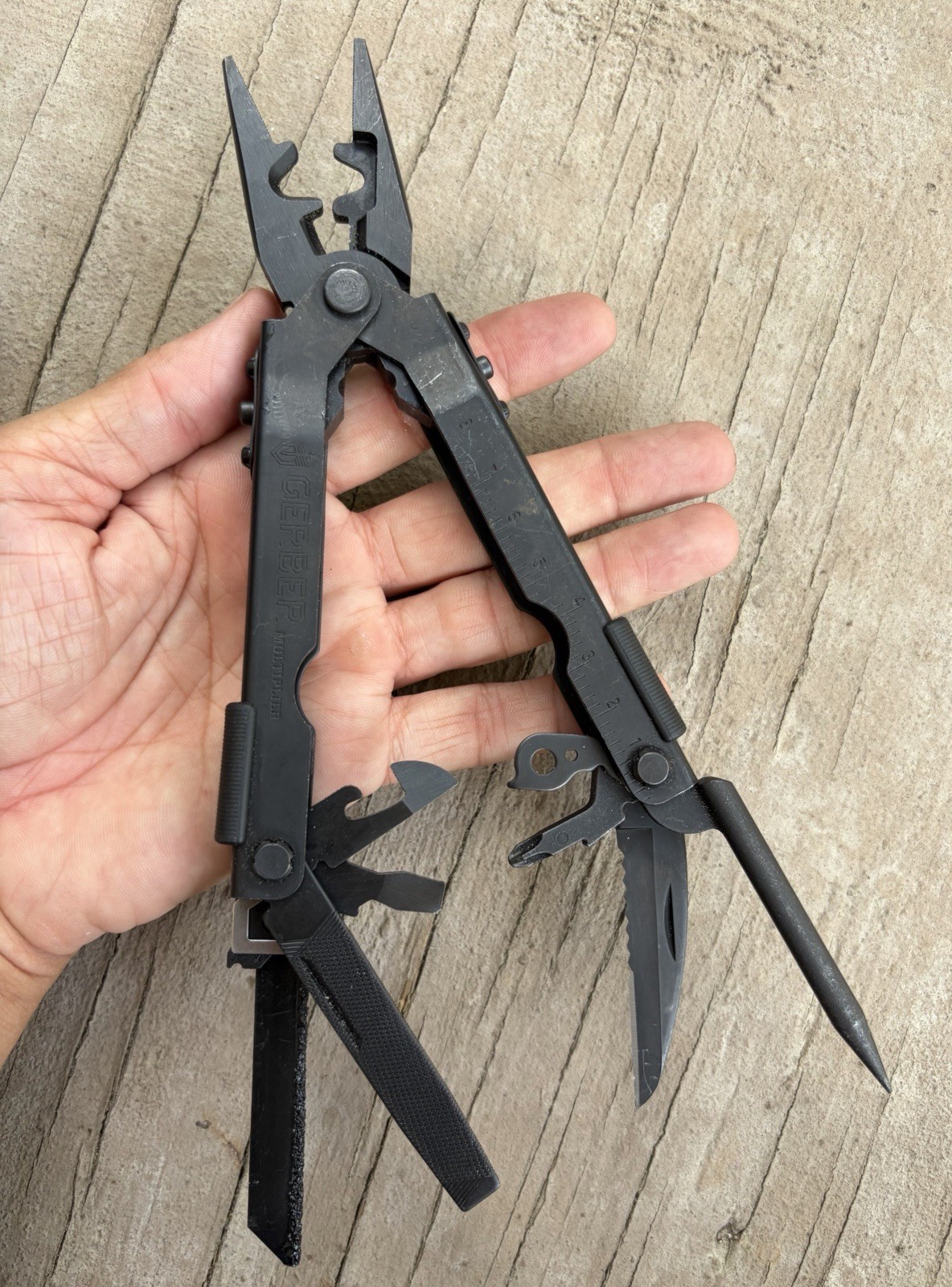 GERBER DET MULTIPLIER CAMPING BLACK OXIDE NEEDLE NOSE MULTI TOOL KNIFE W/SHEATH