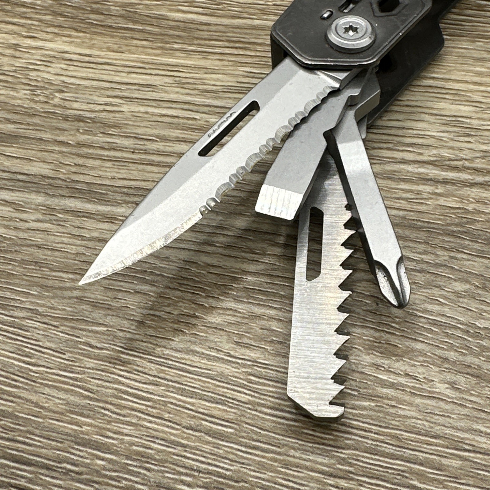 Gerber Truss Multi-Tool Pliers Knife Folding EDC FAST SHIPPING!