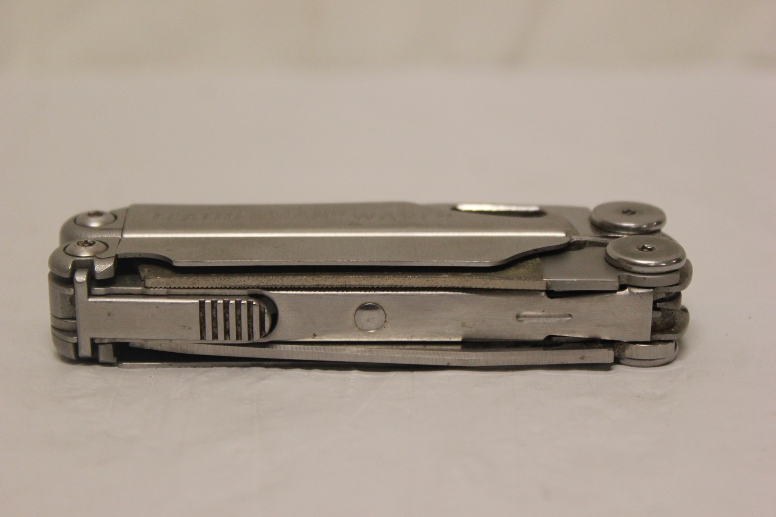 Leatherman Wave Multi-Tool F2B6