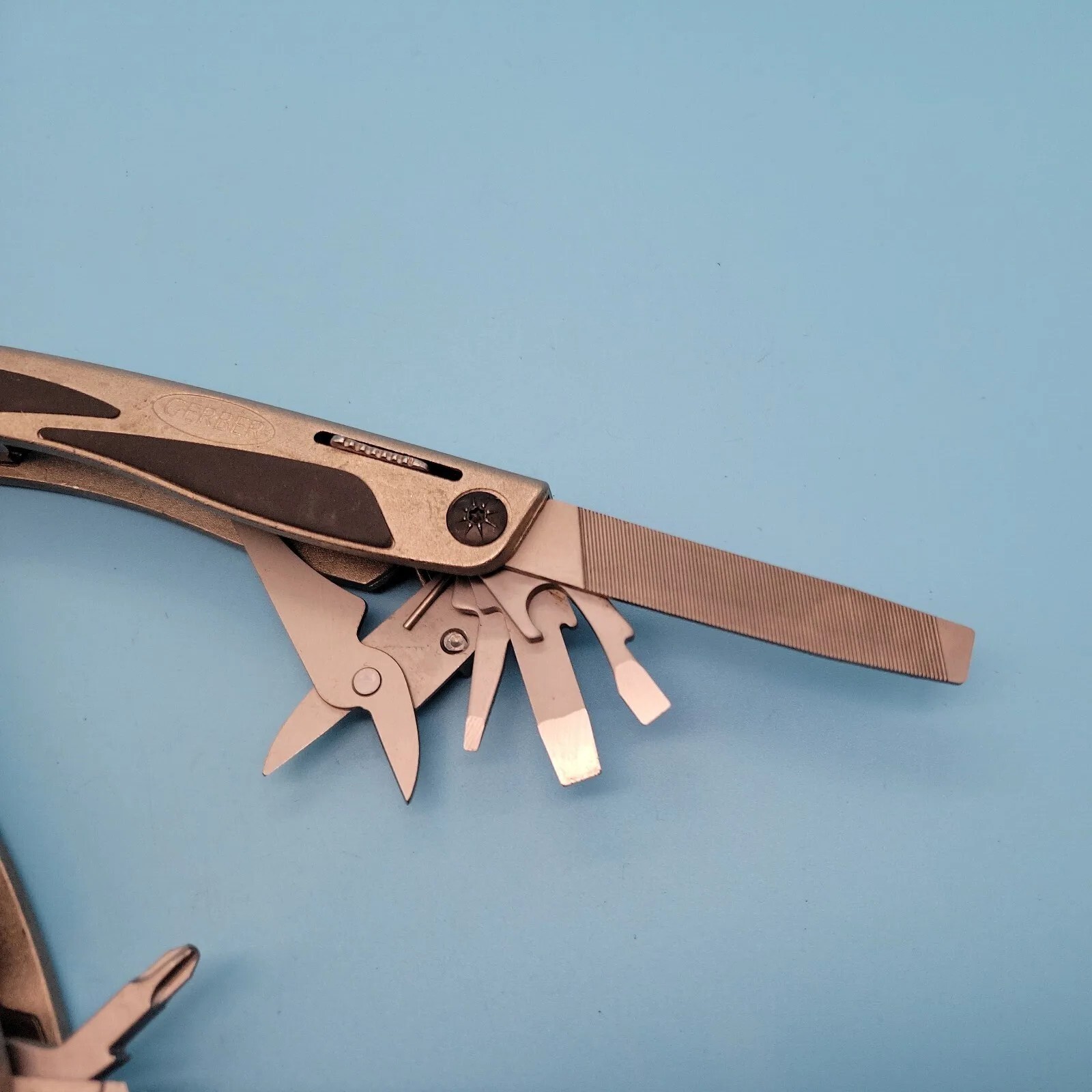 GERBER 800 LEGEND MULTI TOOL MULTI-PLIER: CARBIDE CUTTERS PLIERS REMGRIT