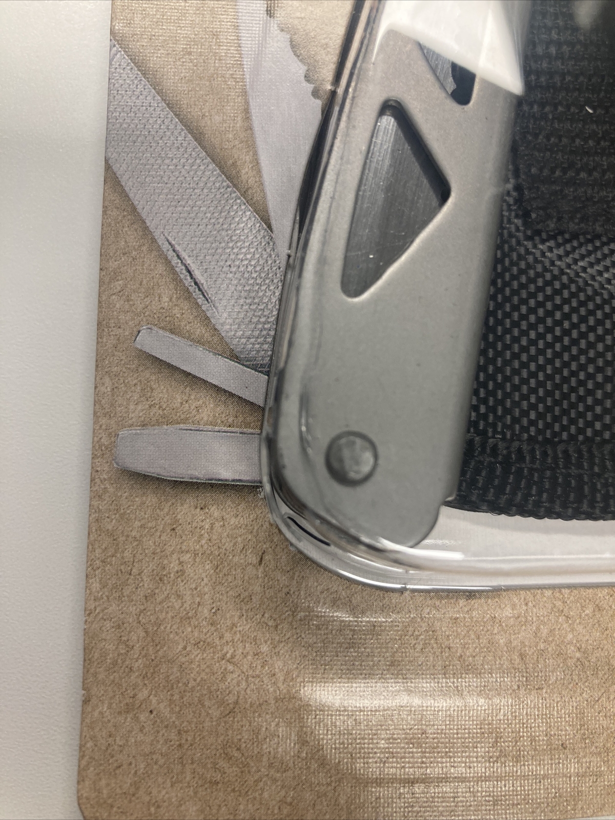 OZARK TRAIL STAINLESS STEEL 12 IN 1 MULTITOOL WITH SHEATH NOS