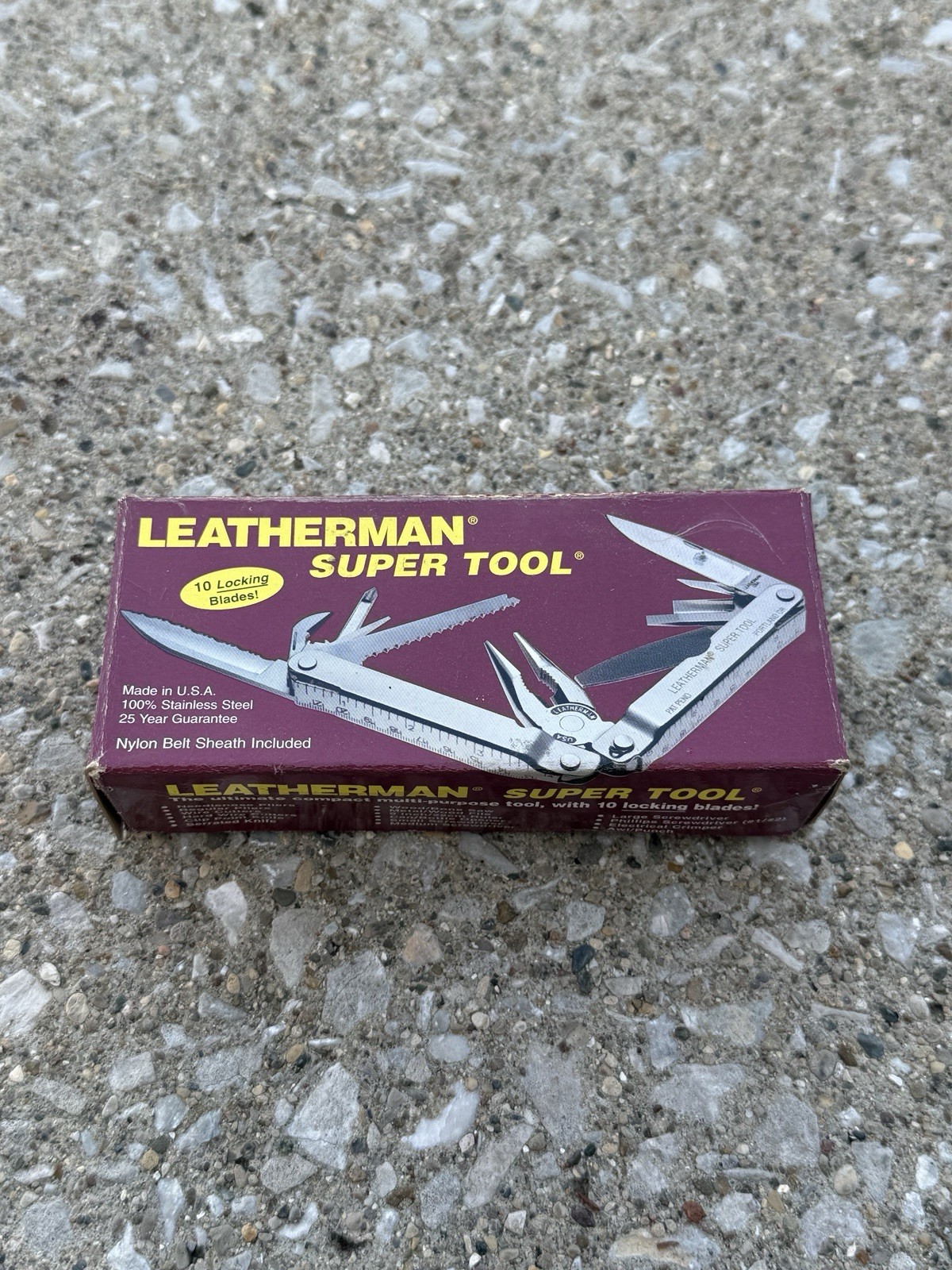 Vintage Unused (but has rust) Leatherman Super Tool w/ Box & Sheath 1996