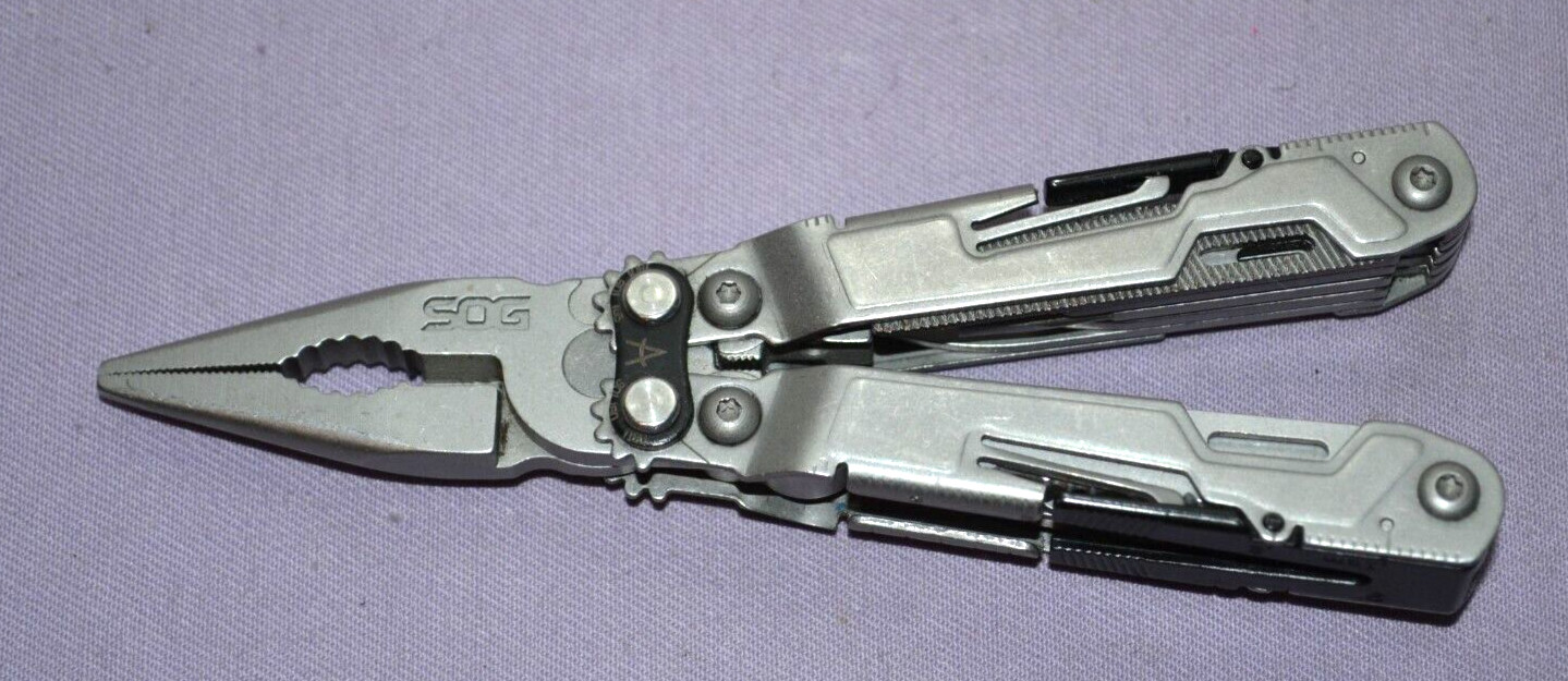SOG PowerPint Multi-Tool Plier, knife, Scissors & Other Tools W/Belt Clip–Great