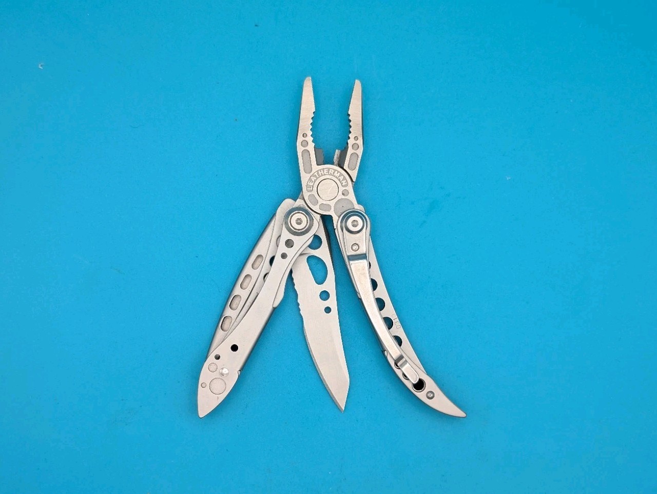 Leatherman Freestyle Multi-Tool – Discontinued – FAST SHIPPING!