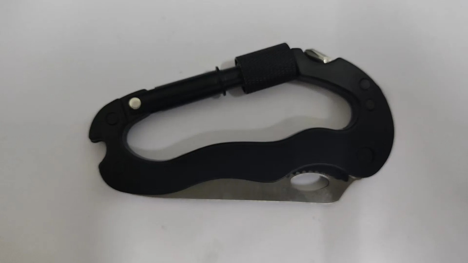 Survival Camping EDC Gear Multi-Tool Carabiner Keychain Key Holder Screwdriver