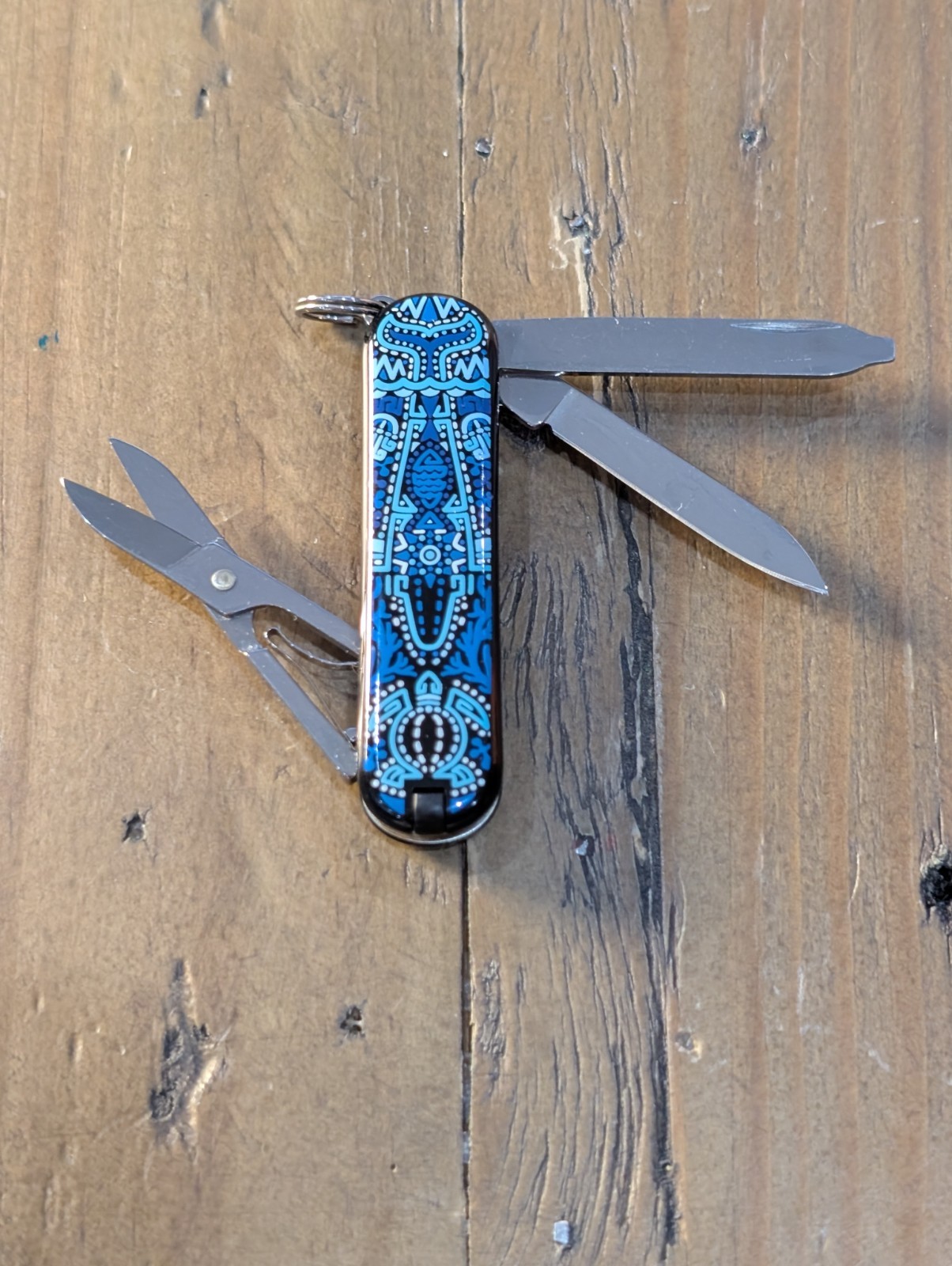 Victorinox – Ocean Life Classic SD – Swiss Army SAK – Multi-Tool – BS-107