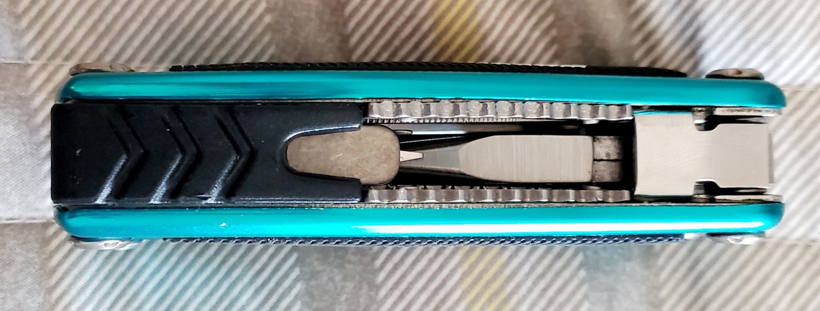 Makita 999 10 in 1 Multi-Tool Unused W/Box Hard To Find !!!