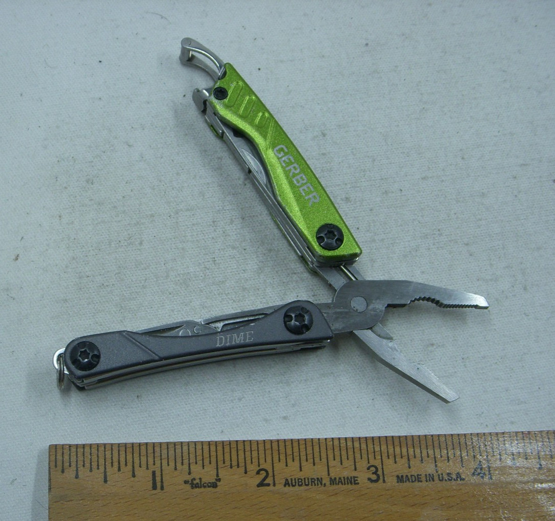 Gerber Dime 4660621D1 Green 11 Function Multi Tool