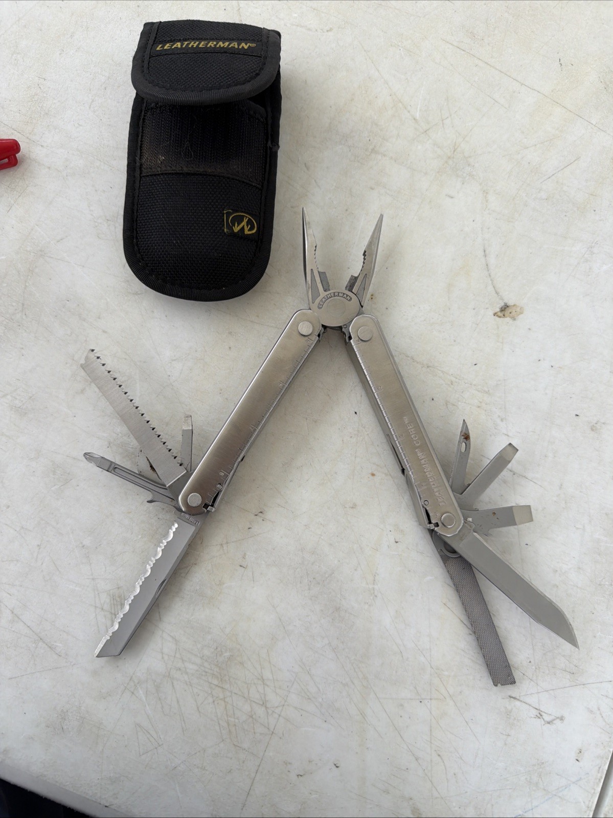 Leatherman Core Multi-Tool – Excellent 🔥