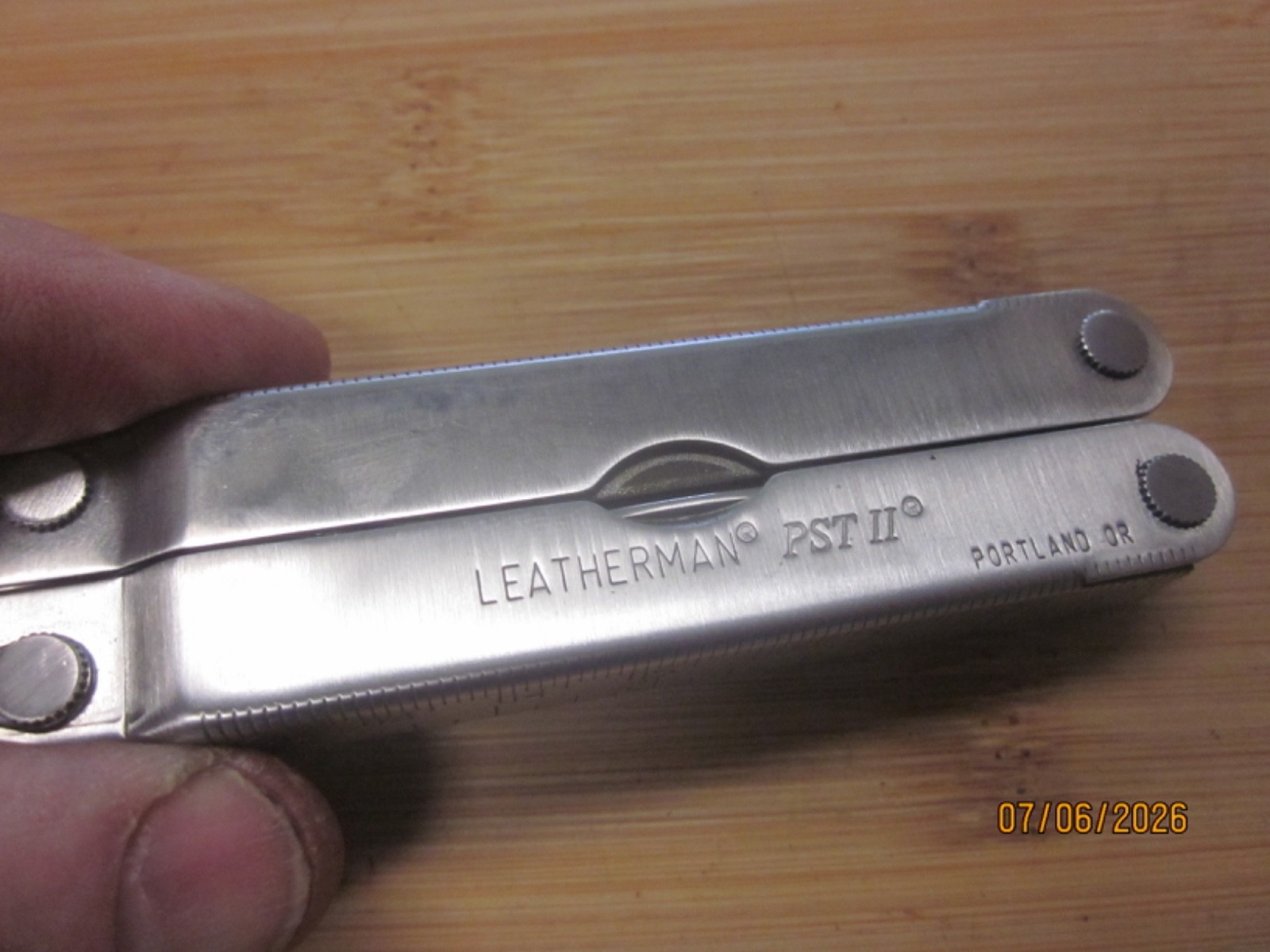 VTG LEATHERMAN PST II MULTI TOOL W/ORIGINAL LEATHER SHEATH, LOOKS UN-USED, 07-03