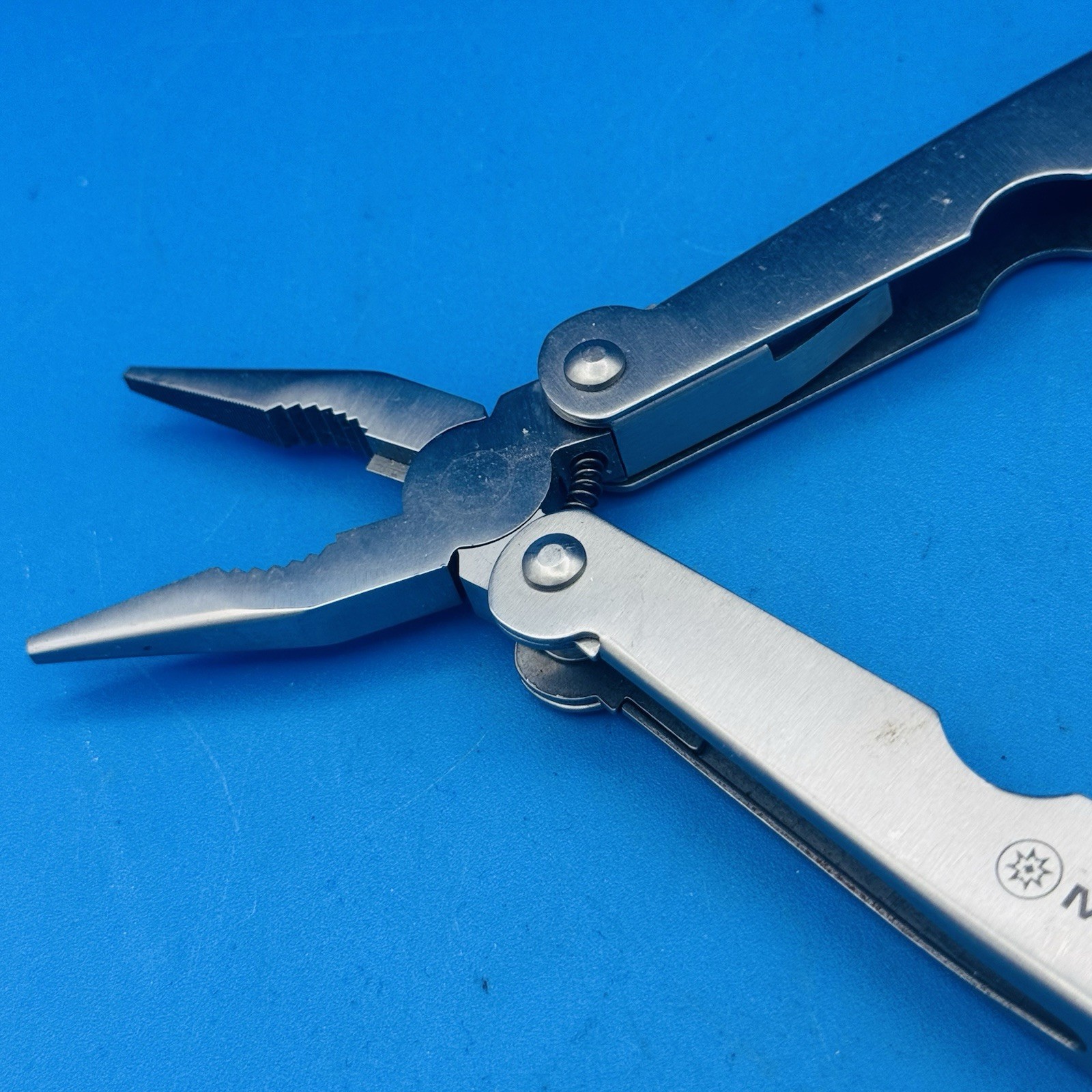 7-in-1 Meade Multi Tool Pliers Knife Saw File Screwdrivers EDC Tool