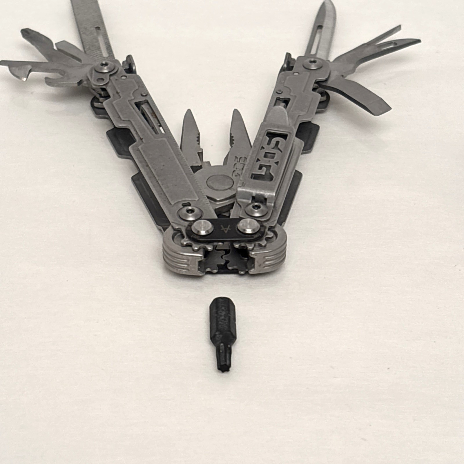 SOG PowerAccess Multi Tool w/ Hex Bit Kit & Sheath Stainless EDC Pliers Knife