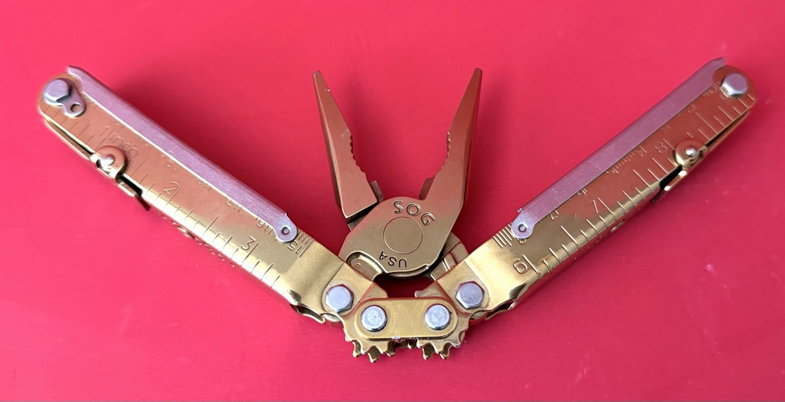 SOG Powerlock T60 TiNi Made In USA Multitool