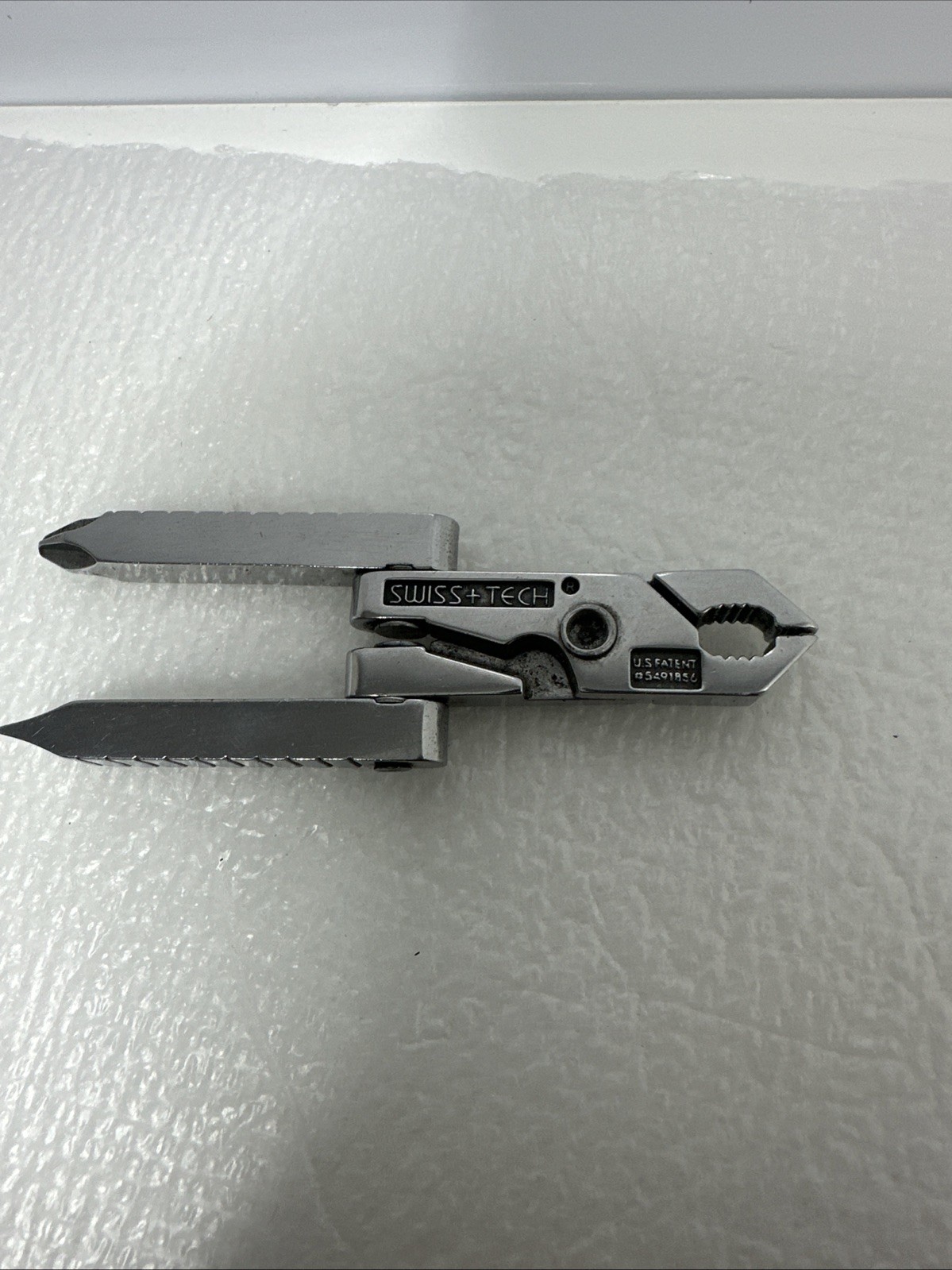 Vintage Swiss+Tech Foldable Screwdriver, Flat, Philips & Plier Pocket Tool 1.75″