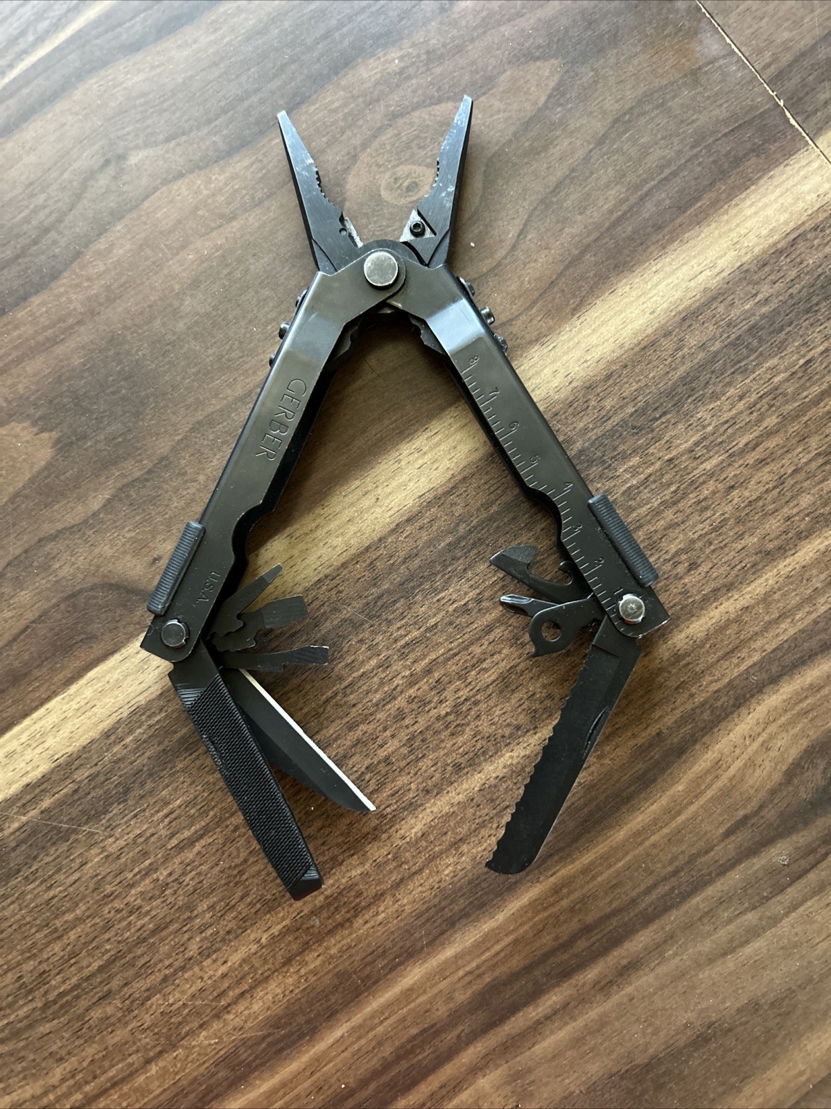 Gerber MP 600, Carbide Cutters, Needlenose – Black