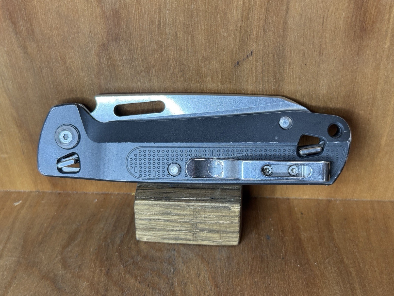Rare LEATHERMAN FREE K2 Slate Aluminum Handle 7 Tools 420HC Blade USA EXCELLENT!