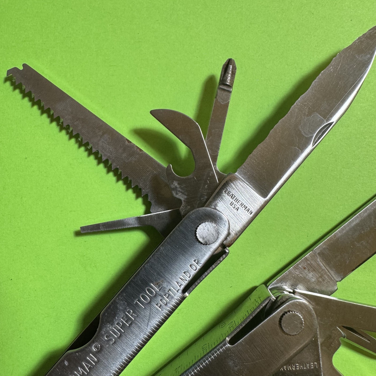 Leatherman Super Tool Plier Multi Tool Pocket Knife Stainless EDC #773