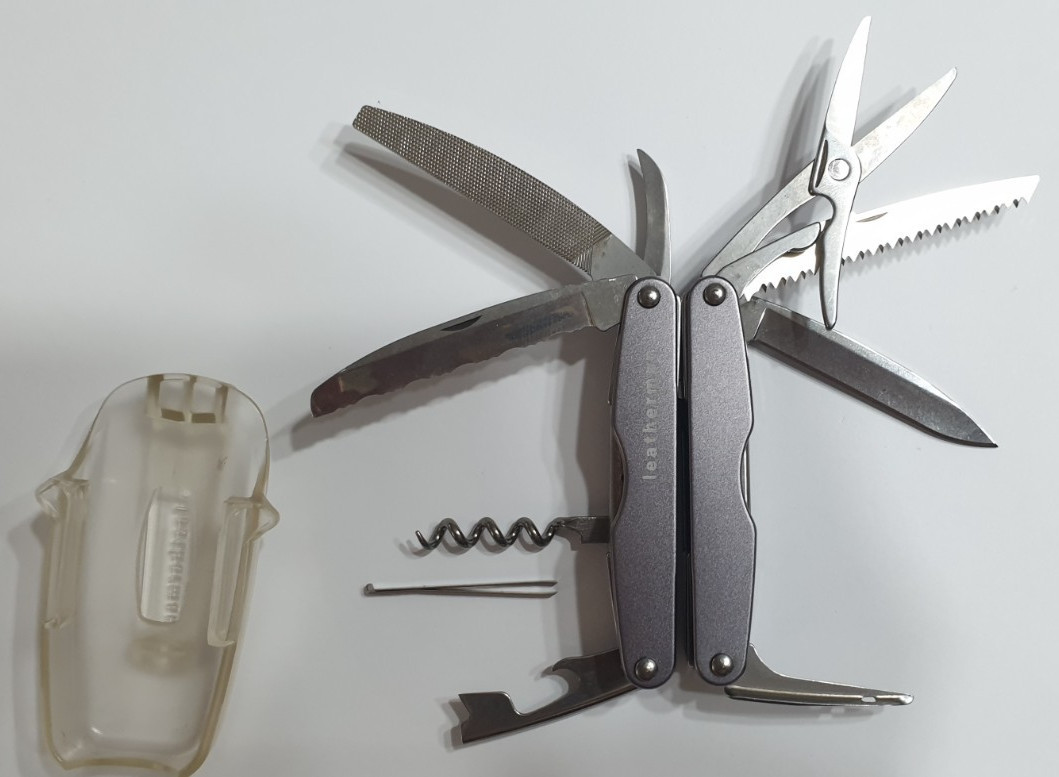 🔥🔥🔥 Leatherman Juice Pro Polycarbonate Case 23 Tools Ltd Ed Costco Mint Rare