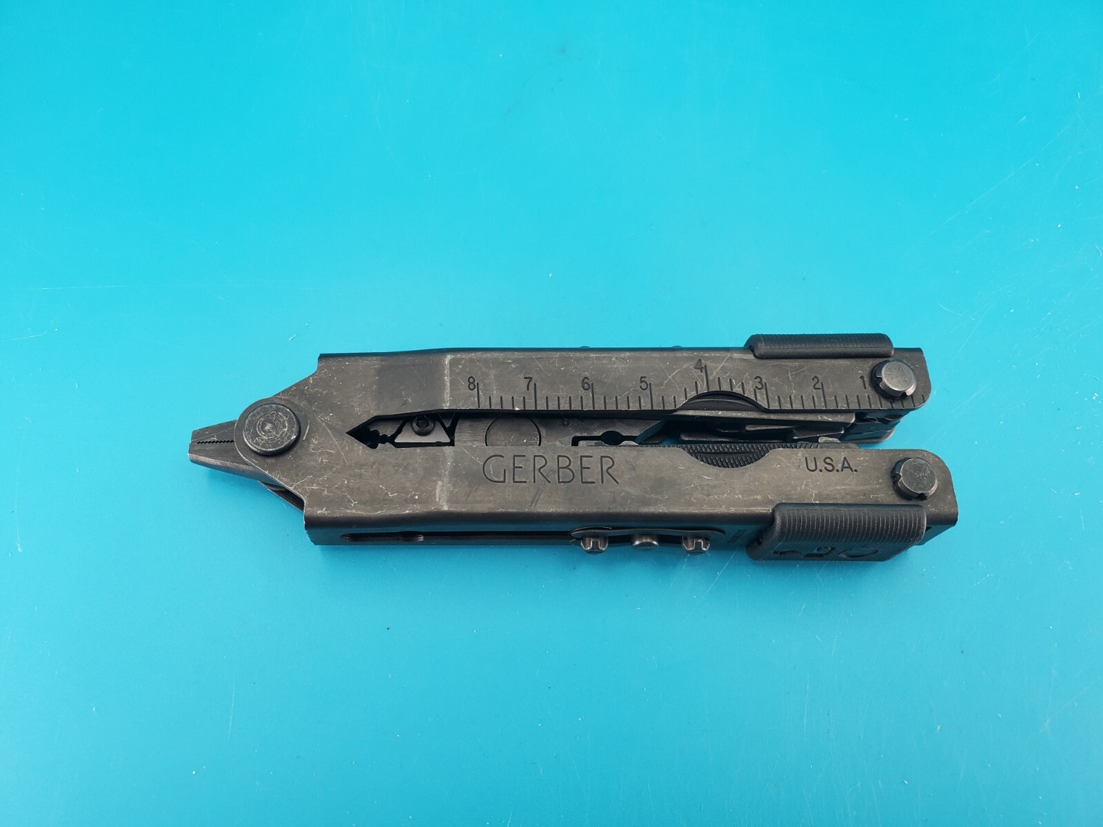 Gerber MP600 Black Oxide Multi-Tool Needle Nose Pliers! With Sheath!