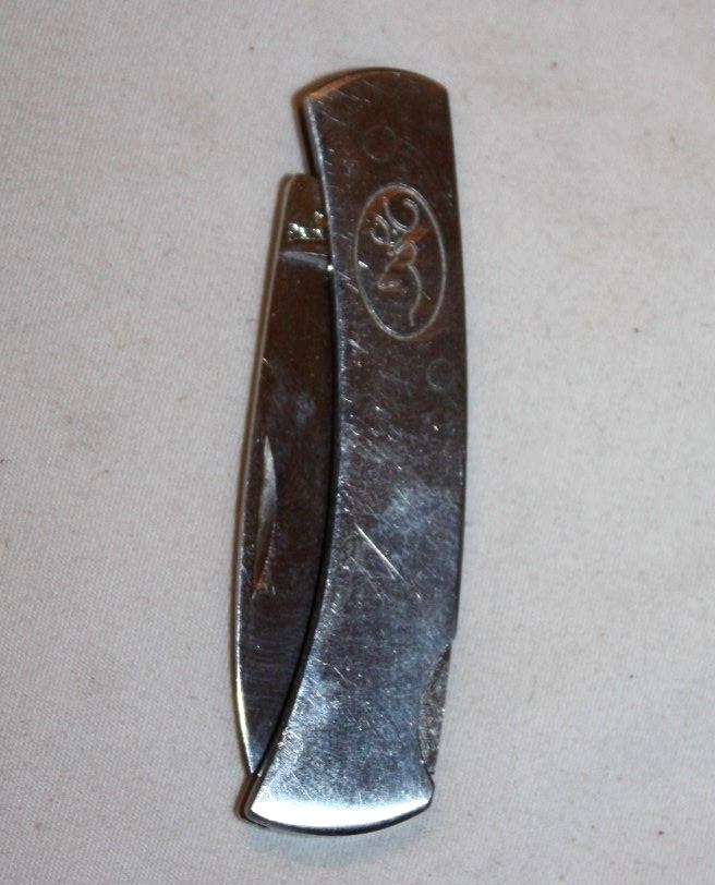 VG+ BROWNING JAPAN “SMALL BUT MIGHTY” 304 STAINLESS STEEL LOCKBACK 4.25″ OPENED