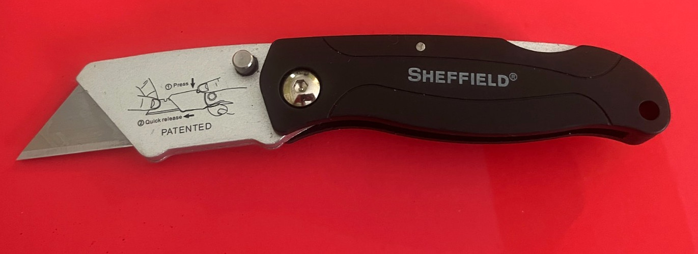 SHEFFIELD MULTI-TOOL AND BOX CUTTER KNIFE SET of 2 in CARRYING CASE