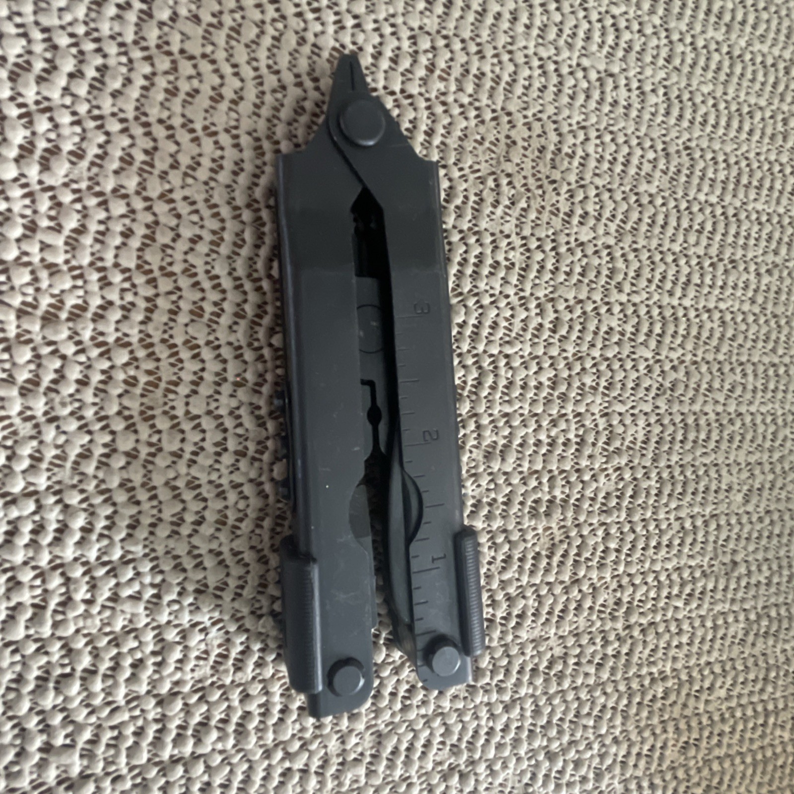 Gerber MP600 Black Oxide Multi-Tool Needle Nose Pliers