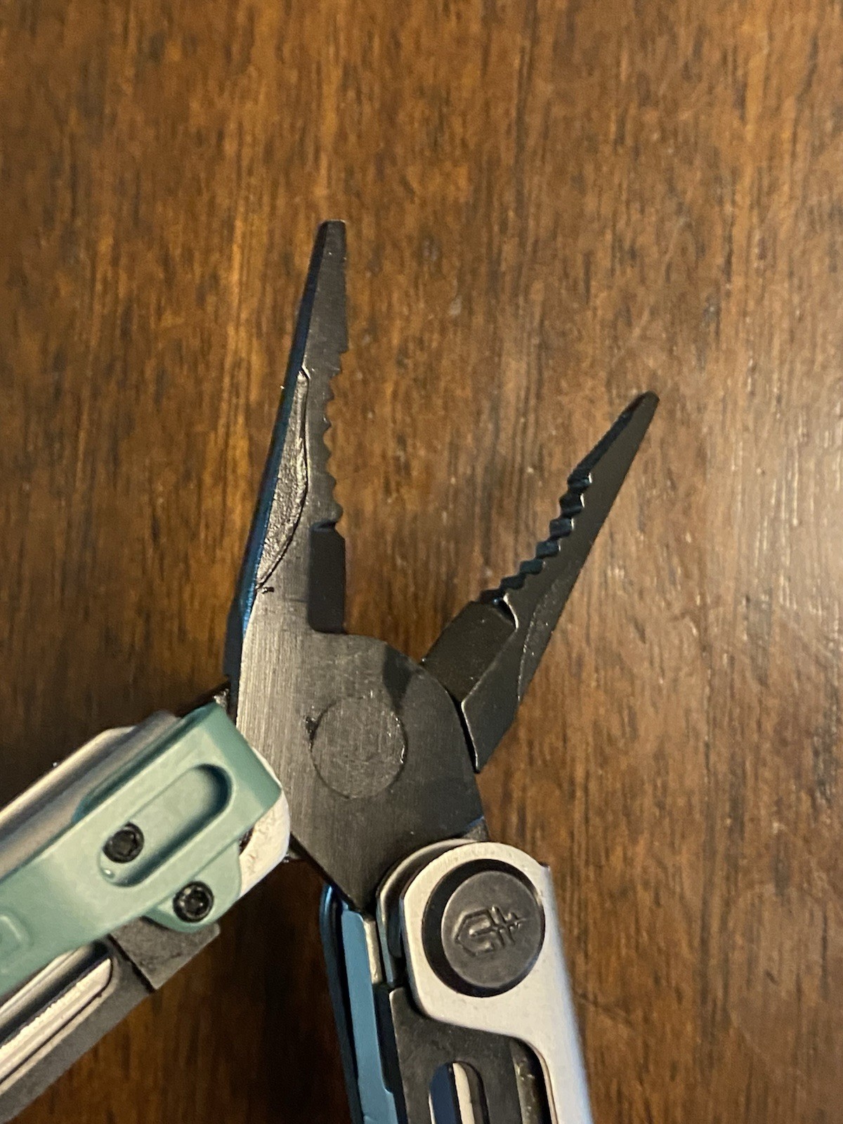 Genuine Gerber StakeOut Spark Baltic haze Multi Tool #8971124A – New W/Box