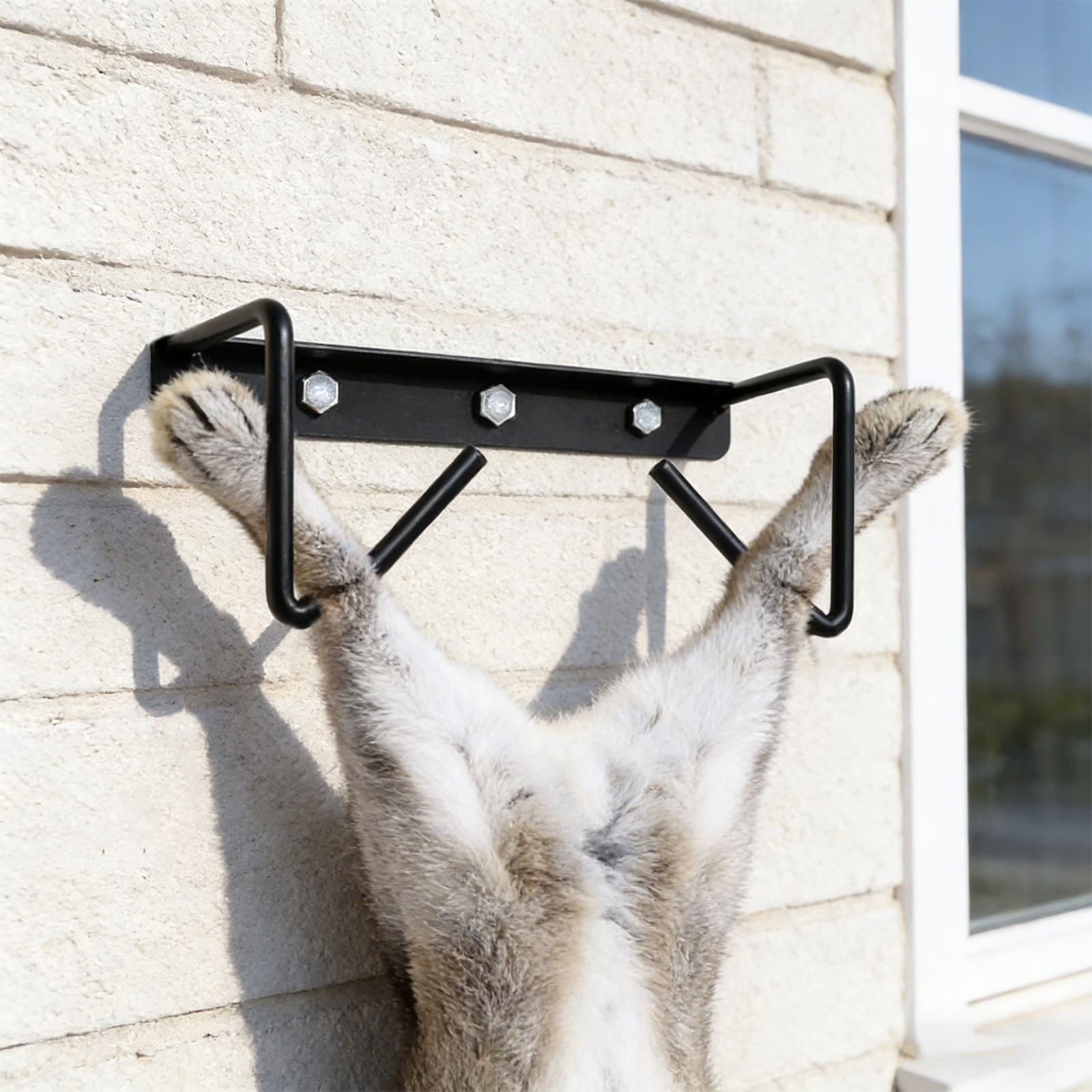 Humane Rabbit Dispatch Dislocator & Skinning Tool Set for Handling Small Animals