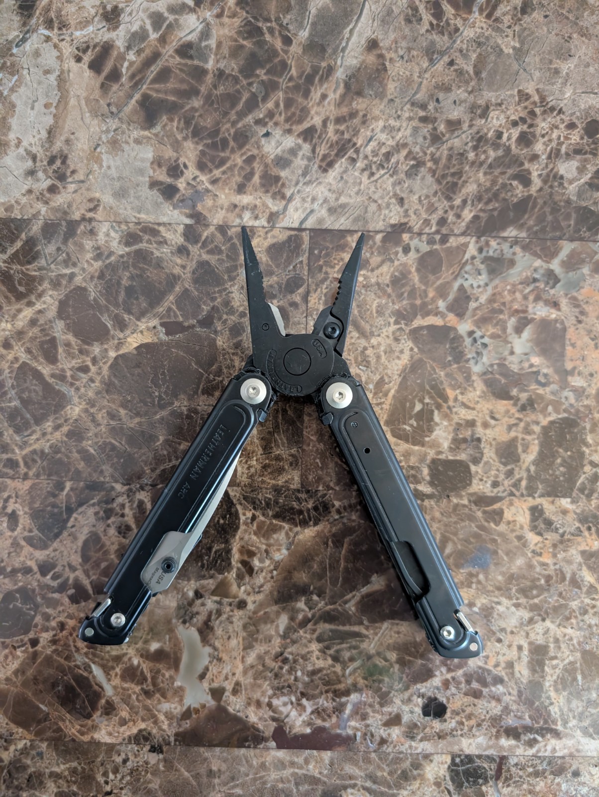 Leatherman Arc Obsidian | Vault Retired w/ Bit Kit & Black Leather Sheath – New