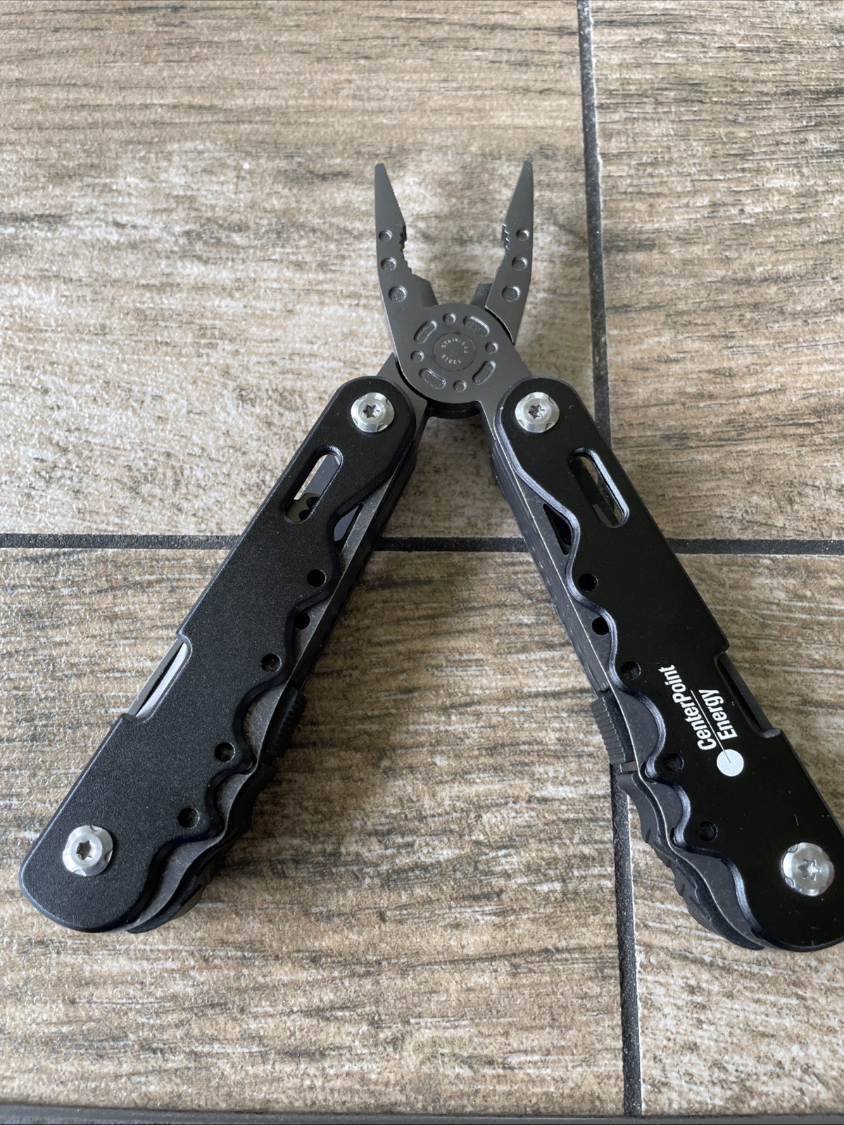 BC Basecamp Multi Mate Multi Tool 12 In 1 Stainless Steel Black BC7804 Multitool