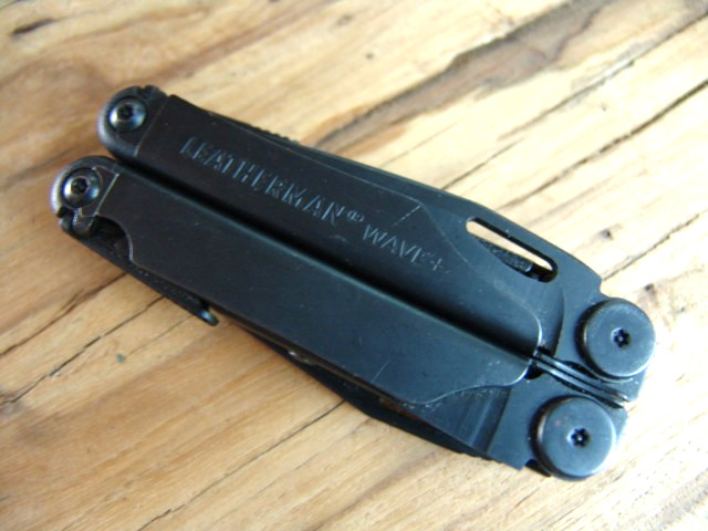 LEATHERMAN WAVE PLUS+ BLACK OXIDE-MULTI TOOL-PRODUCTION ERROR- LEATHERMAN CASE