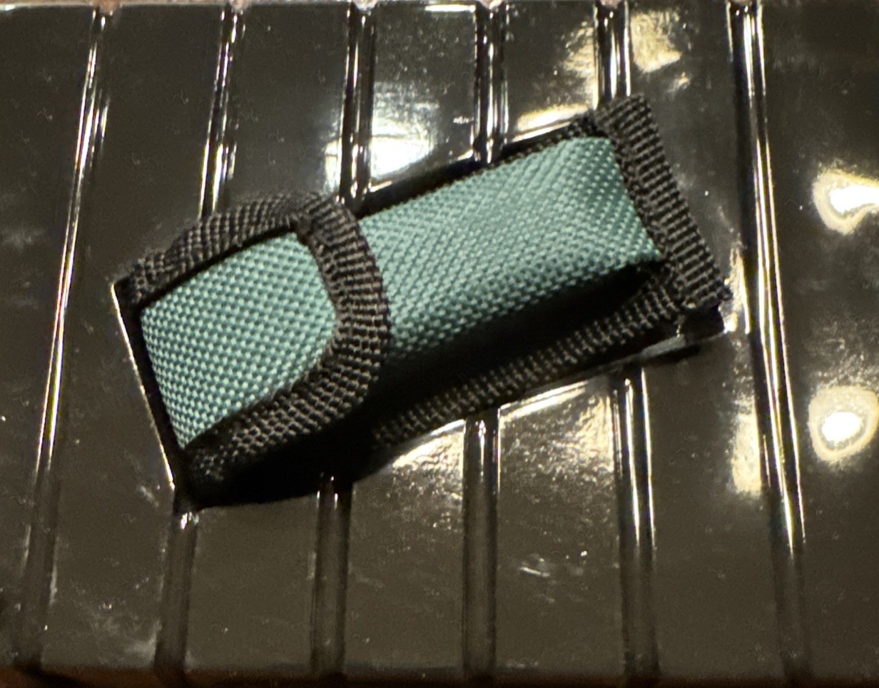 Small multi tool pocket knife W Pouch