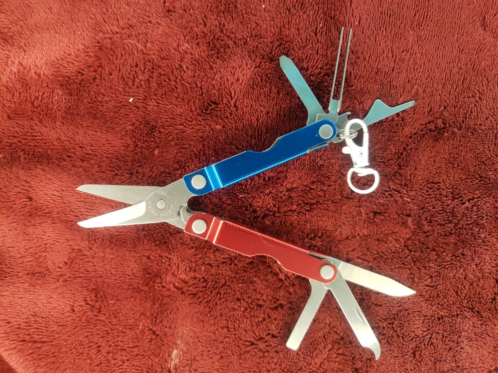 Leatherman Micra Red Blue Multitool White claw keychain 0121 date code