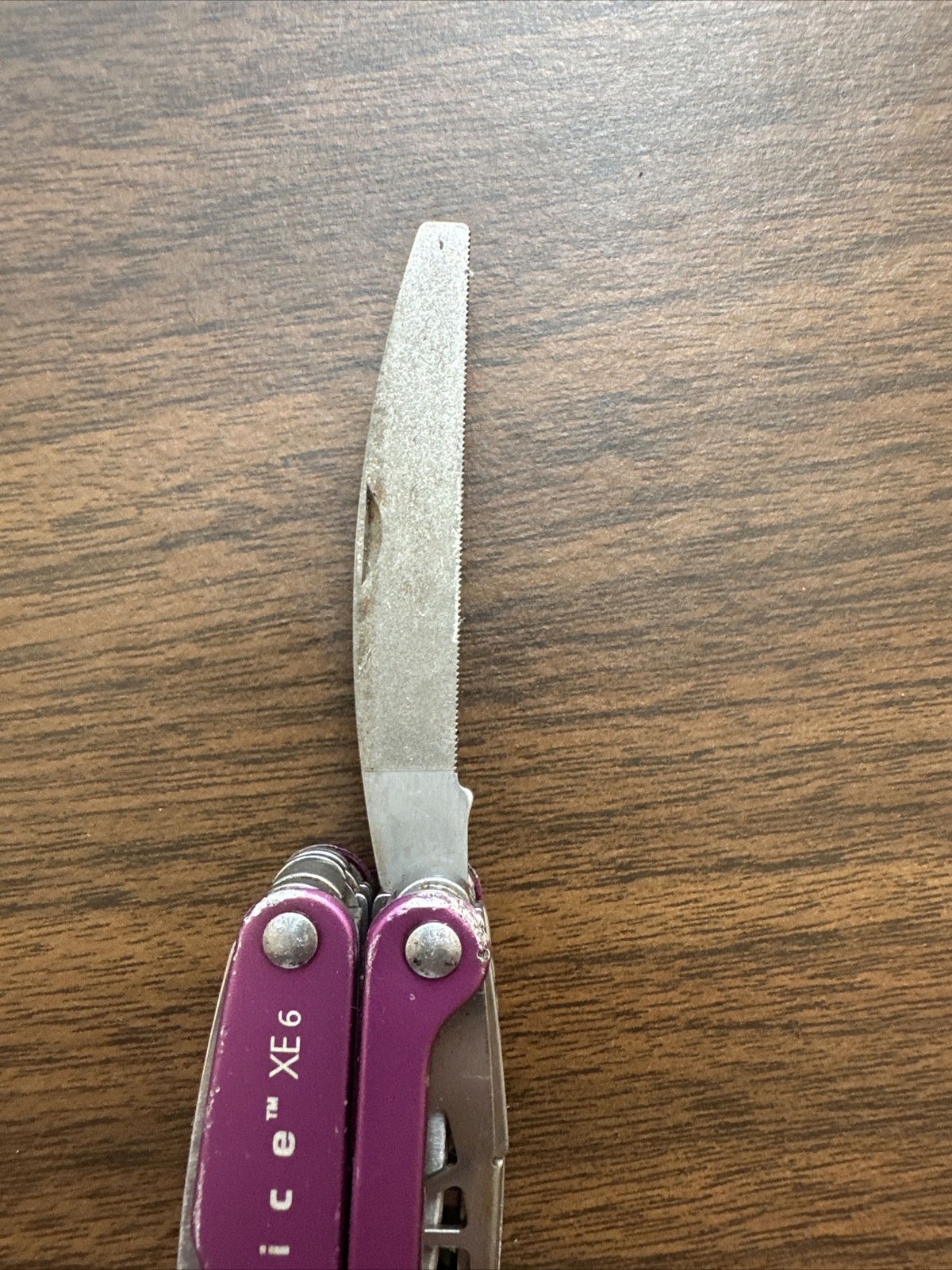 Discontinued Gen 1 Purple Leatherman Juice XE6, Fish, Great EDC *READ*