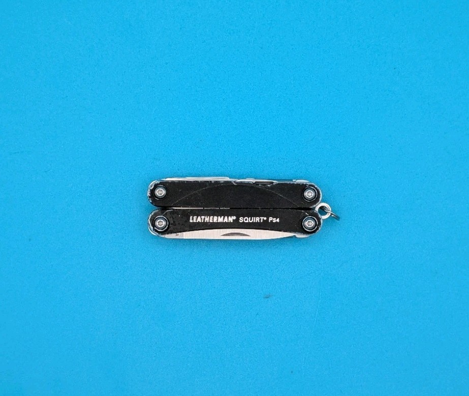 Leatherman SQUIRT PS4 Multi-Tool With Pliers Scissors Knife BLACK!