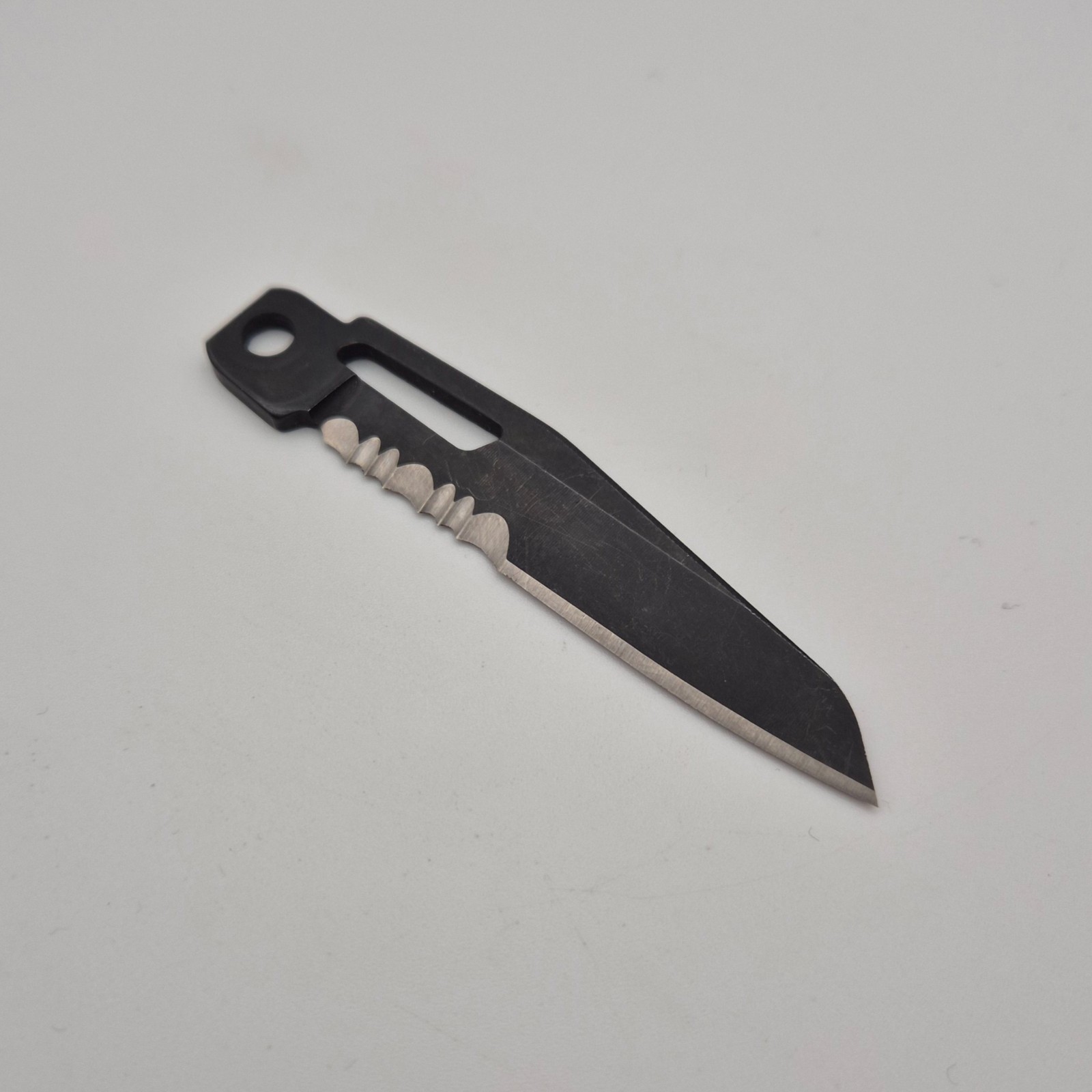 Leatherman Signal – 420HC Combo Knife (Black) – New Genuine Replacement Mod Part