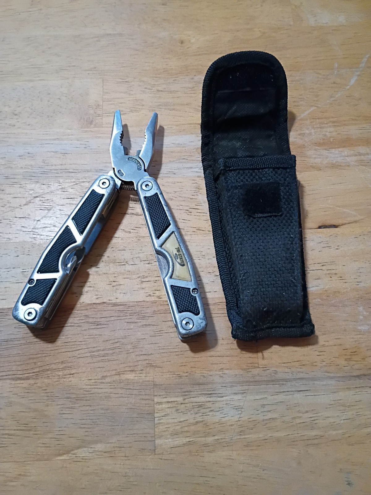 13-in-1 Multi-Tool Stainless Steel