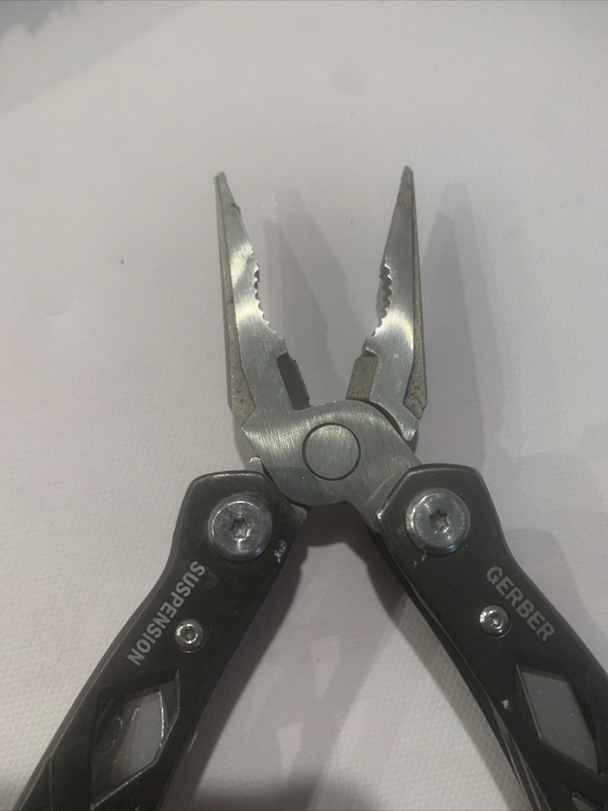 Gerber Suspension Color Black  Multi Tool New clean item With Nylon Sheath Case