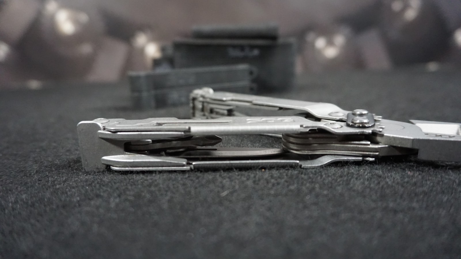 SOG PowerPint Mini Multi-Tool Stainless Steel w/ Sheath & Hex Bit Kit