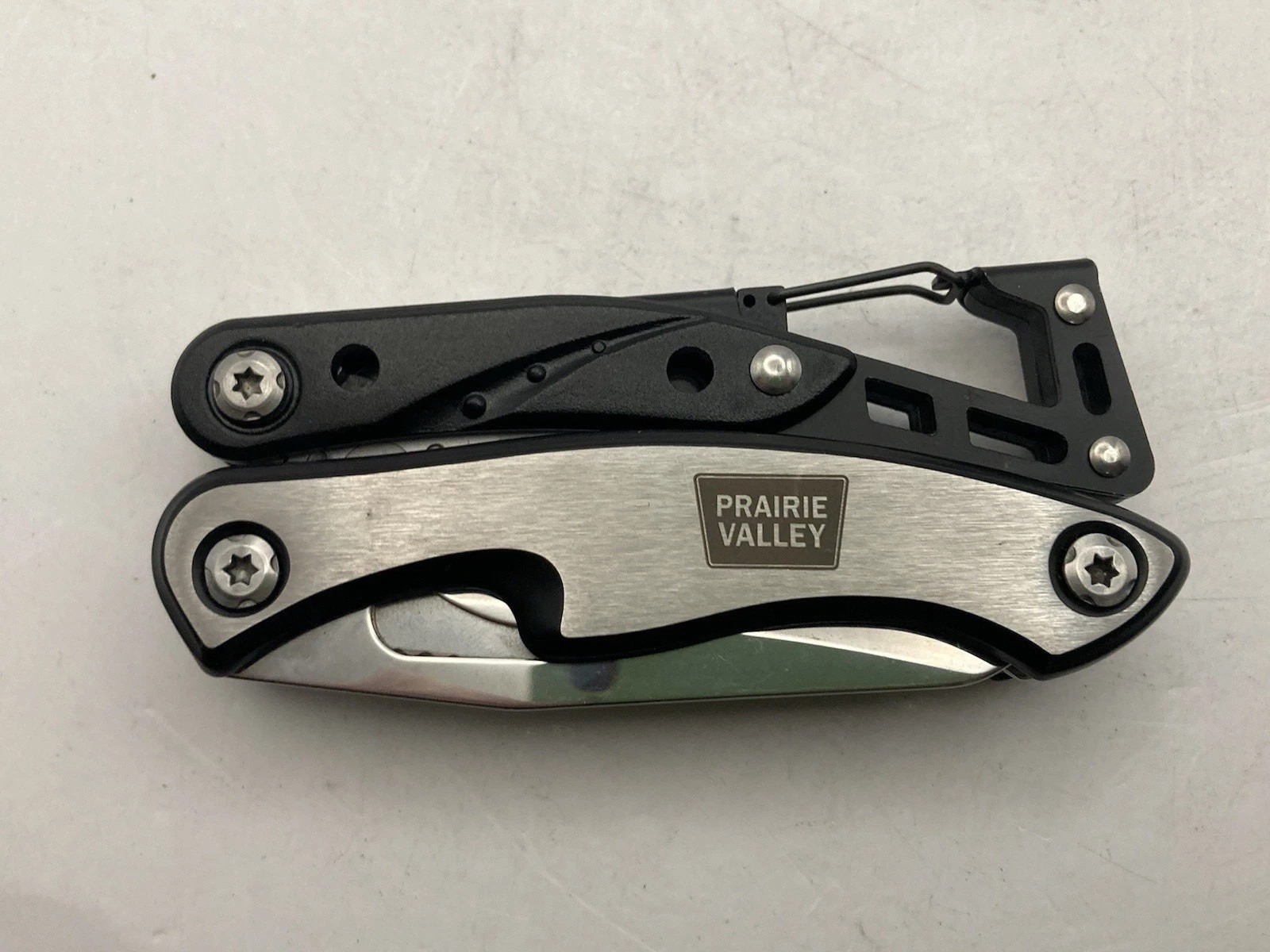 Multi Tool Knife In Nylon Case With Belt Loop. Prairie Valley