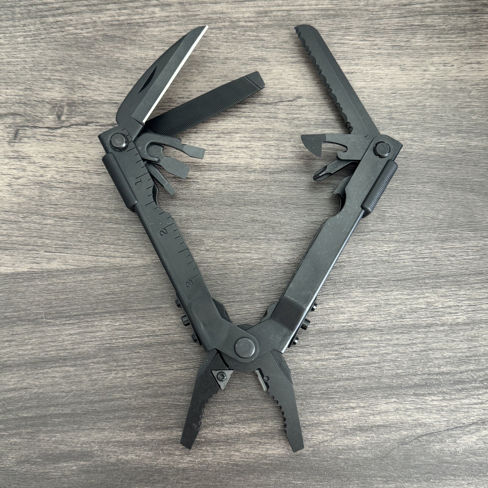ORIGINAL Gerber MP600 Blunt nose Multi-Plier Gerber MP 600 Multitool Made in USA