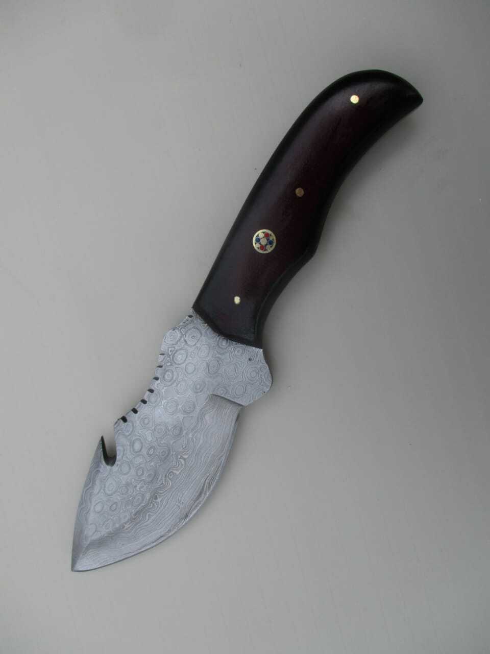 Damascus Hand Made Hunting And Outdoor Activity Knife
