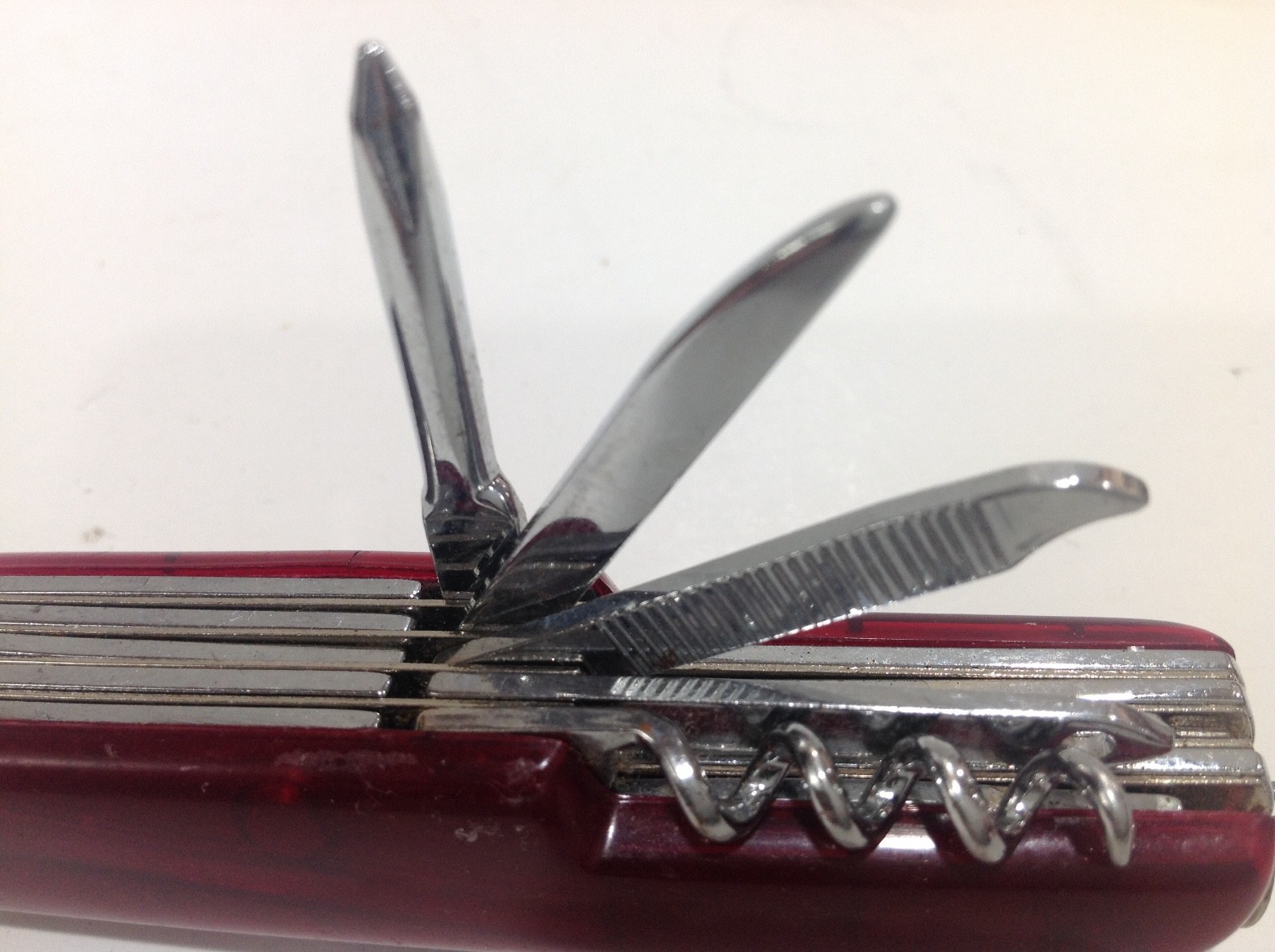 Multi-tool Pocketknife Red 14 tools Stainless Steel 3-1/2″ Inches long